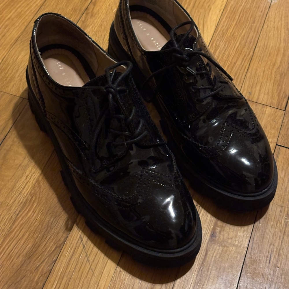 Unisex Black Oxford Shoes